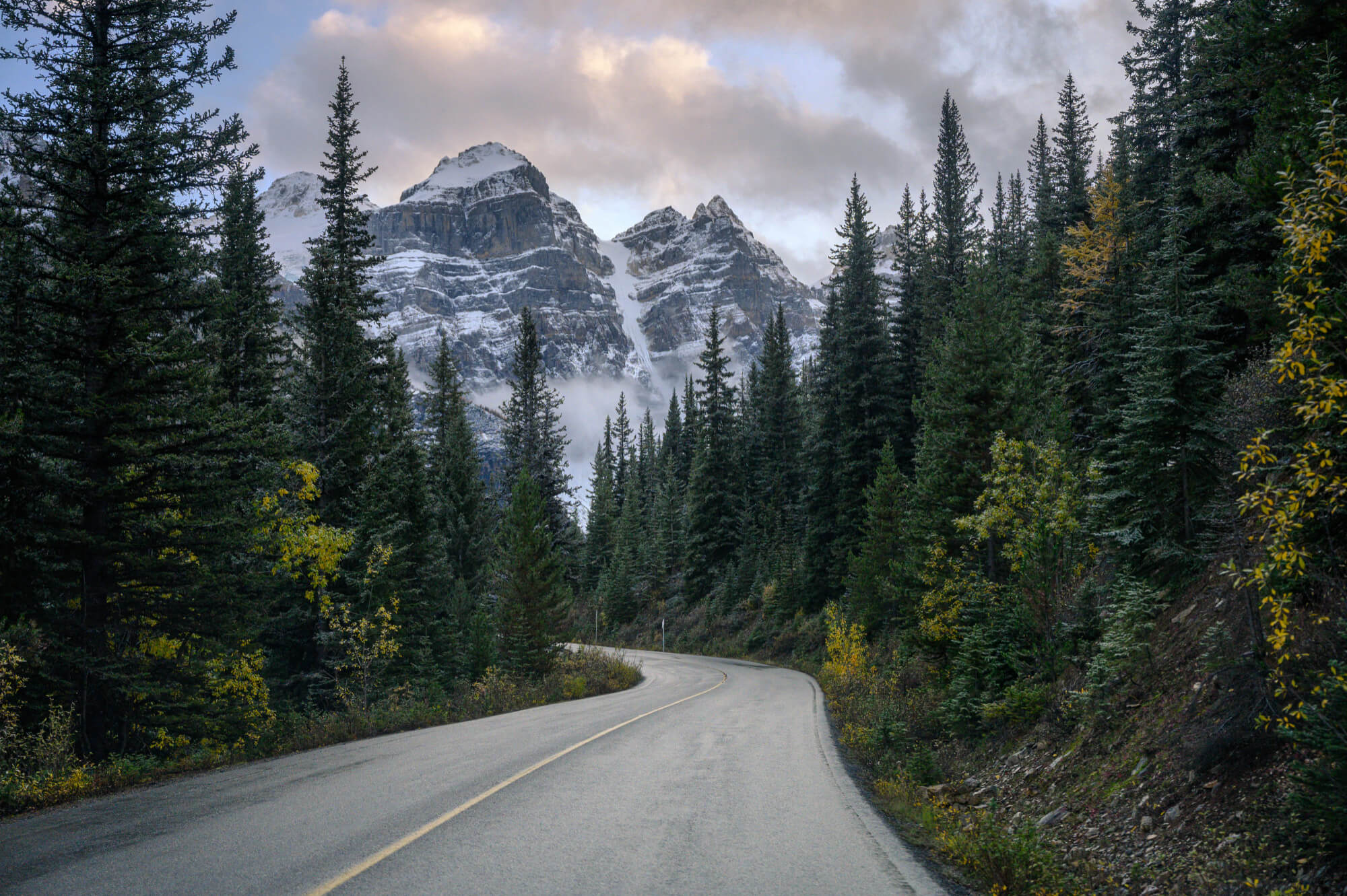 mountains-bg